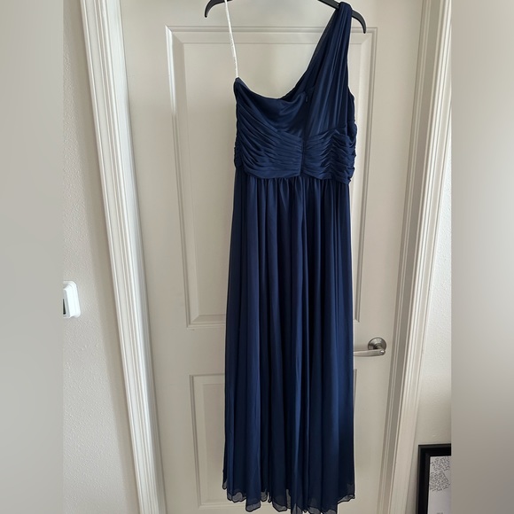 David’s bridal marine colored floor length dress great for bridesmaids or guests - Picture 2 of 5